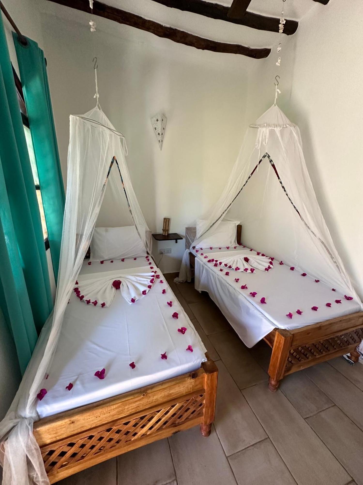 Kiwengwa Bungalow Boutique Resort 外观 照片